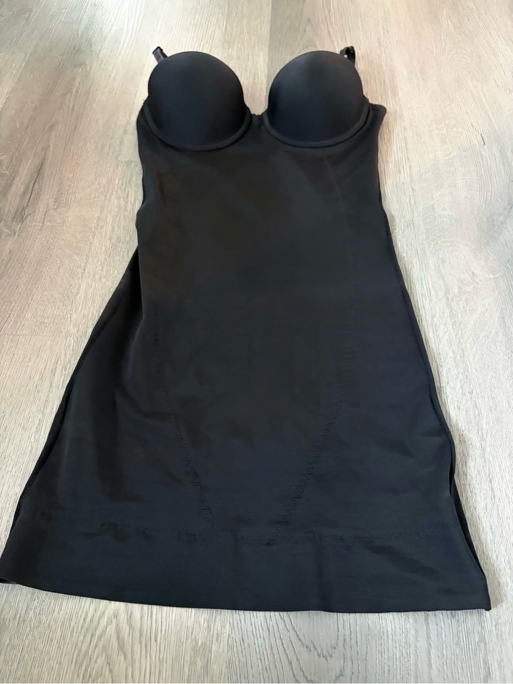 La Vie en Rose Black Shapewear Slip Underwire Dress Medium Classic Slimming Chic